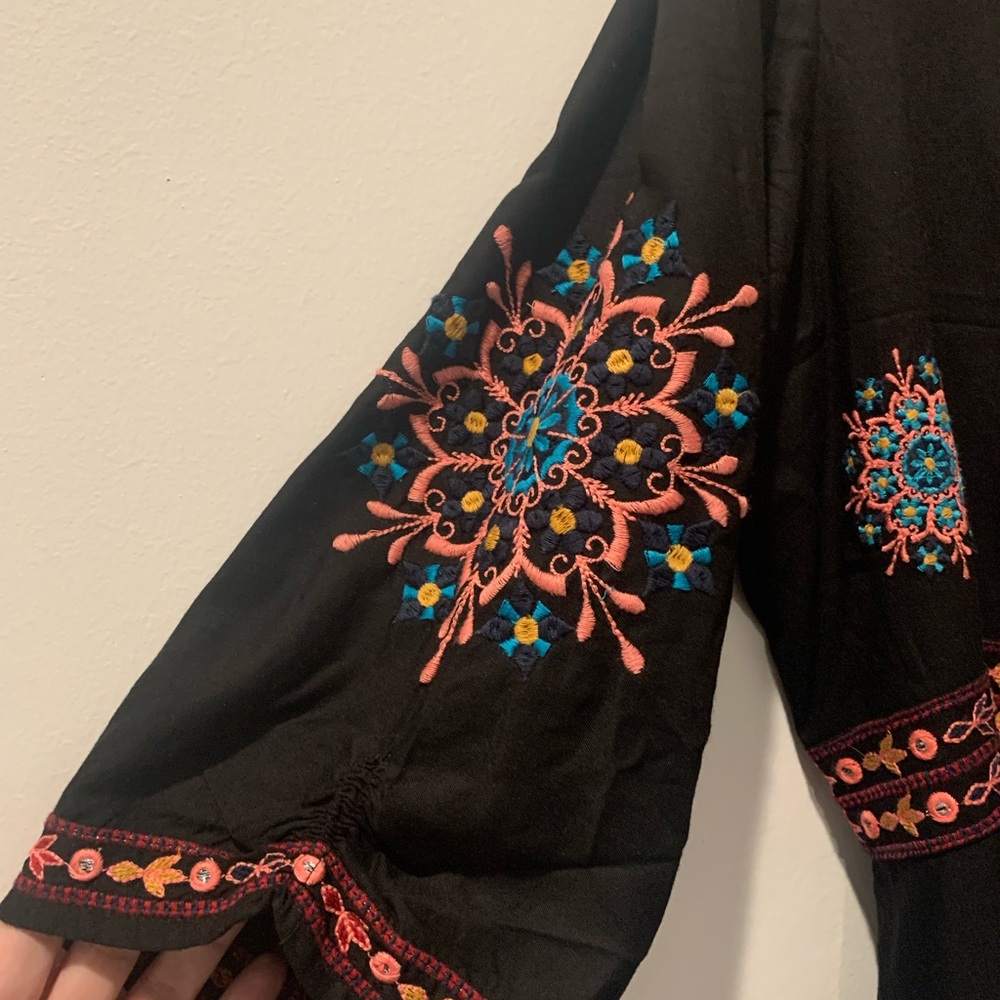 Tolani Black Cotton Kimono with Multicolor Embroidery - Picture 6 of 9